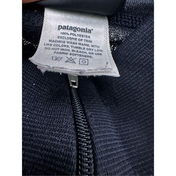 Vintage Patagonia Capilene 1/4 Zip Lightweight Base Layer Top Woman's Small MADE - Picture 4 of 4